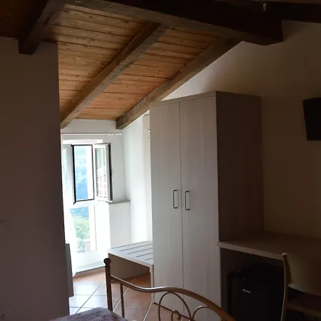 Πανσιόν Il Gelsomino Carrodano Inferiore