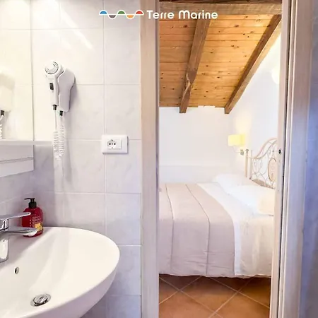 Pensión Il Gelsomino, Terre Marine 3*